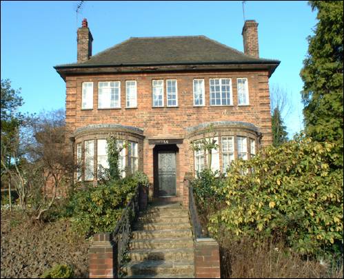 039 Lyttelton Road
